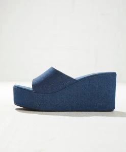 Cult Avenue New & Most Loved Melrose Markets Mule - Denim