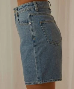 Abrand A Carrie Short - Georgia New & Most Loved