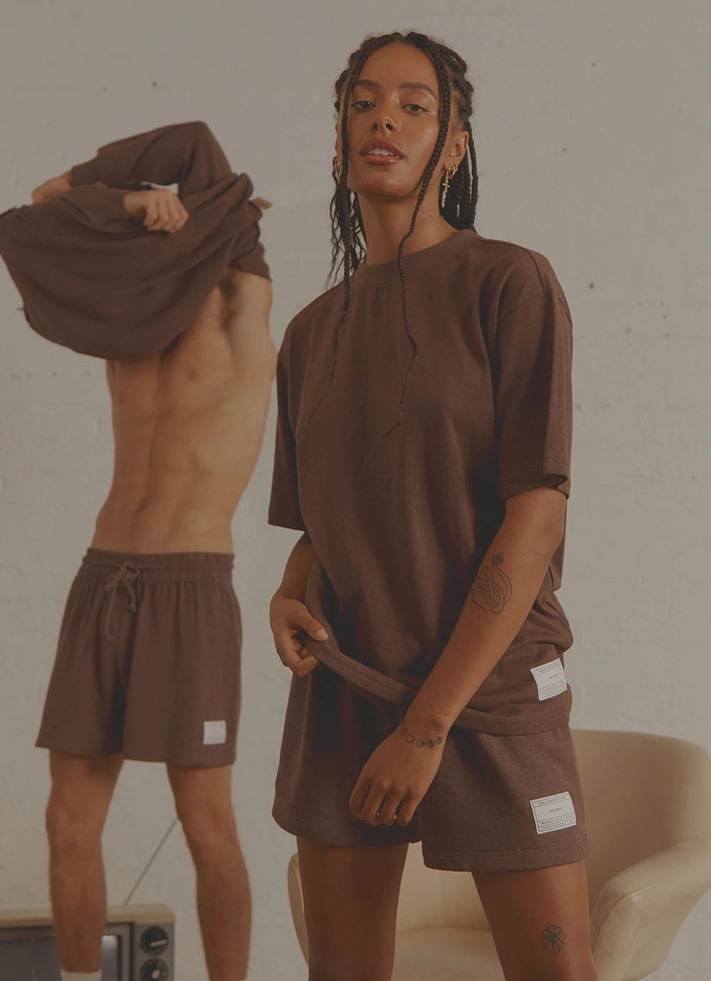 Vacancy Supply The Essential Tee - Chocolate 4 Vacancy Supply The Essential Tee - Chocolate