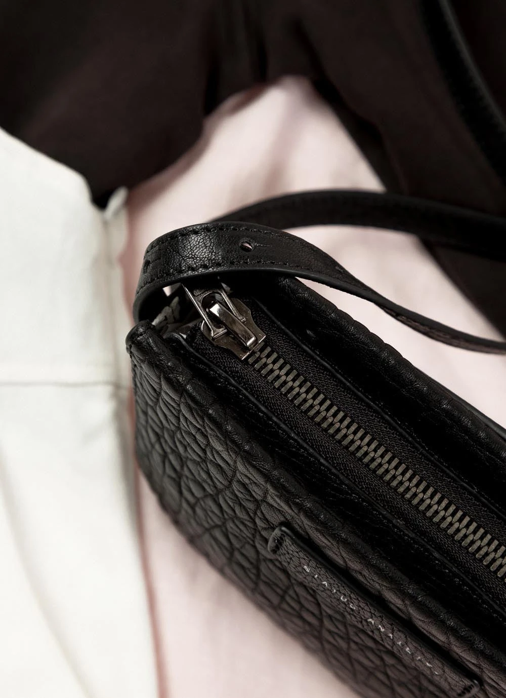 Status Anxiety In Her Command Bag - Black Bubble 6 Status Anxiety In Her Command Bag - Black Bubble