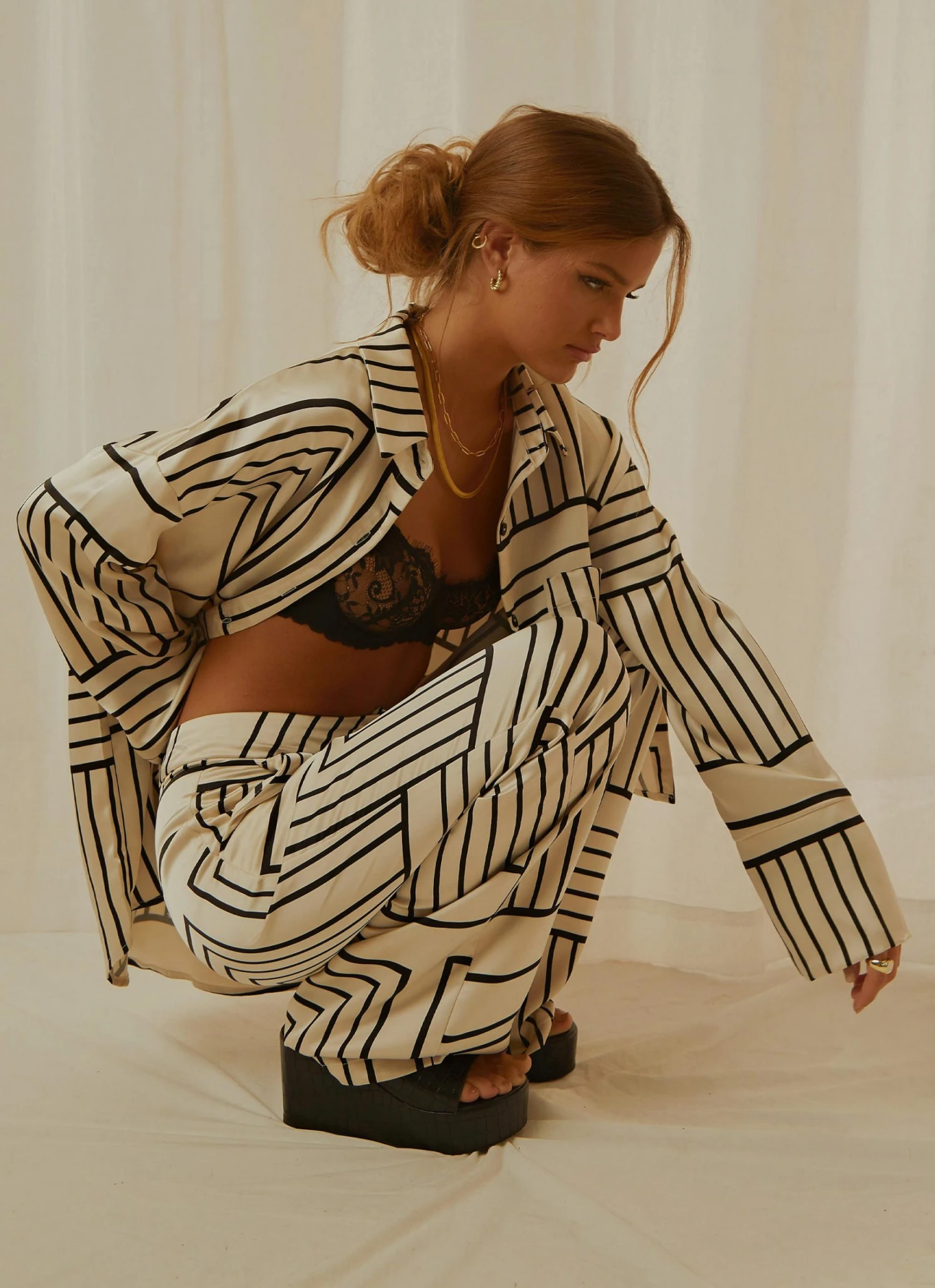 4th & Reckless New Bottoms Norma Trouser - Black And White 4th & Reckless New Bottoms Norma Trouser - Black And White