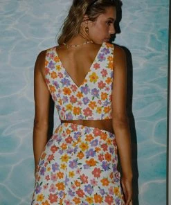 Peppermayo Exclusive New & Most Loved Watching Sunsets Linen Crop - Blooming 11 Peppermayo Exclusive New & Most Loved Watching Sunsets Linen Crop - Blooming